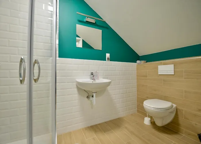 Goscinne U Klimosza Hotel *