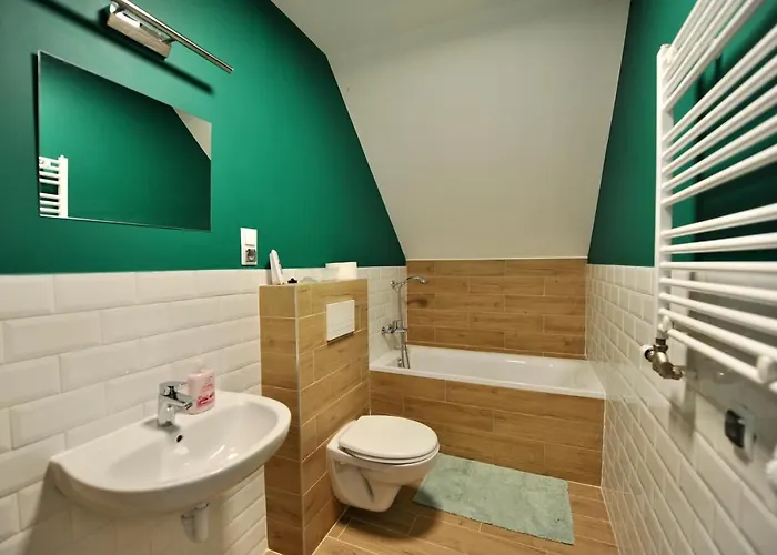 Goscinne U Klimosza Hotel *