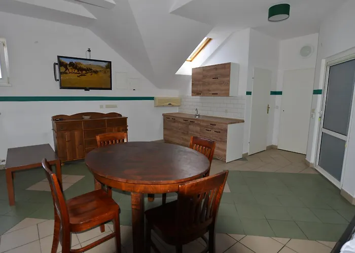 Goscinne U Klimosza * Pogwizdow