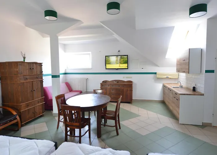 Goscinne U Klimosza *